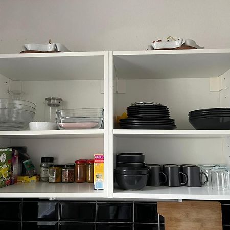 Moderne Und Helle Ferienwohnung Im Herzen Der Stadt ドルトムント エクステリア 写真
