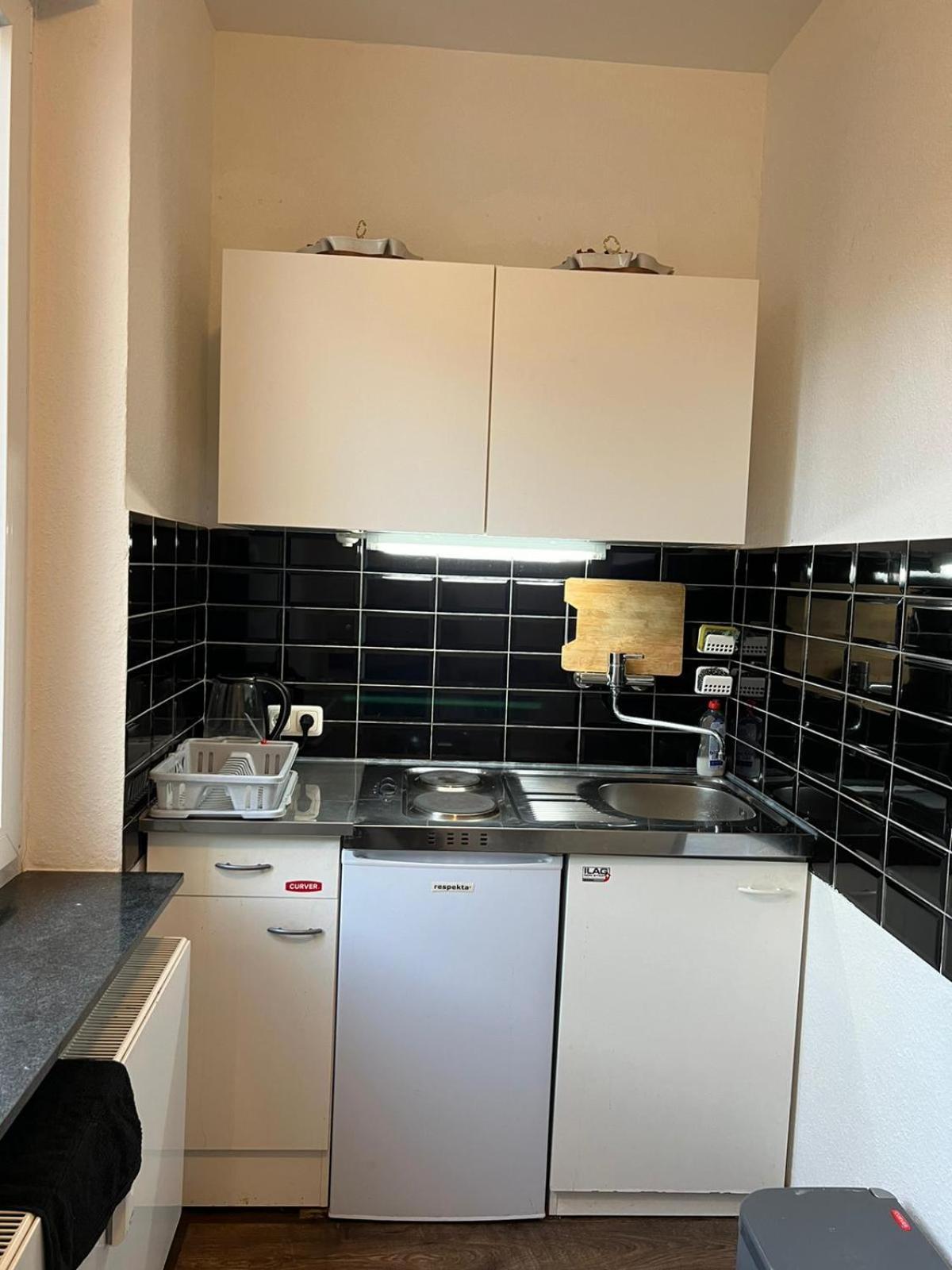 Moderne Und Helle Ferienwohnung Im Herzen Der Stadt ドルトムント エクステリア 写真
