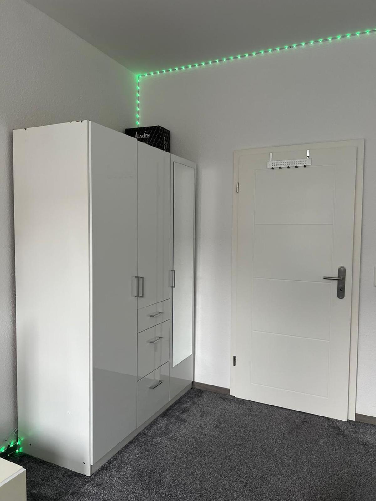 Moderne Und Helle Ferienwohnung Im Herzen Der Stadt ドルトムント エクステリア 写真